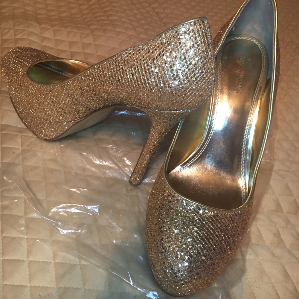 Bakers Gold Pump XListed